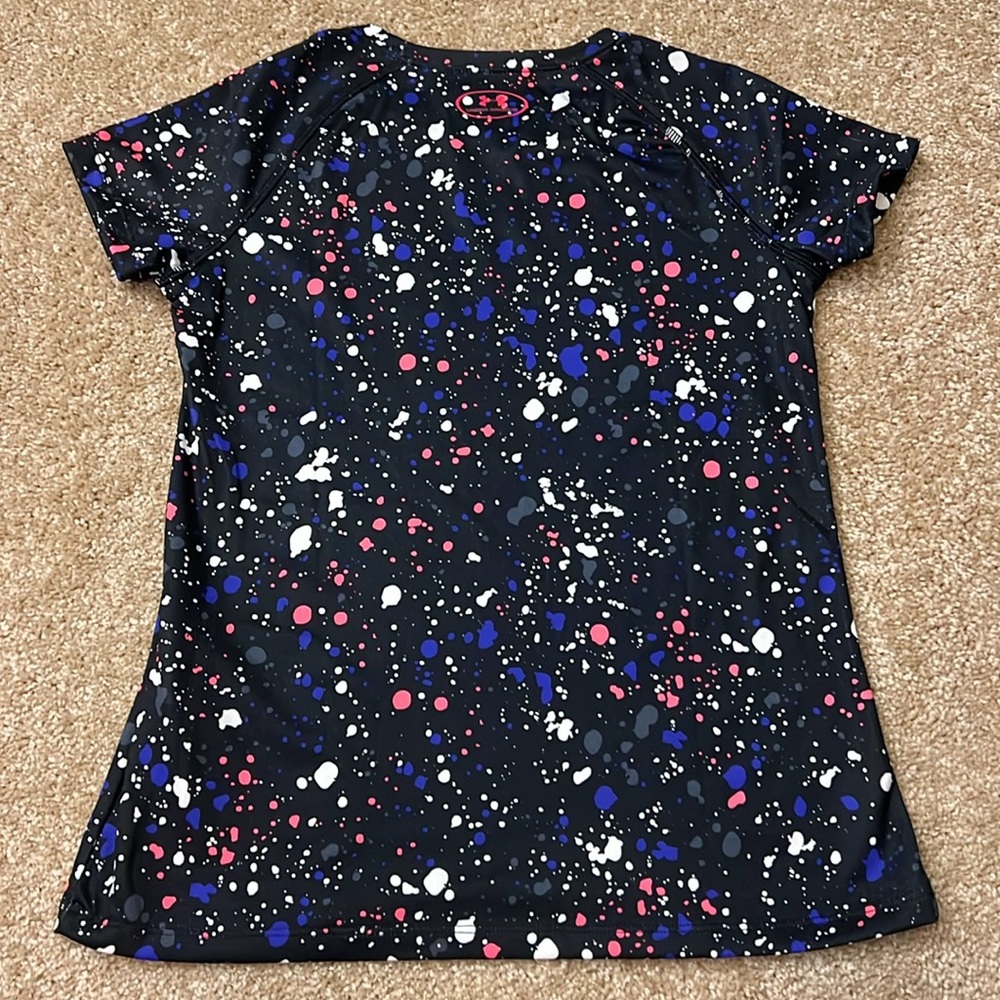 Under Armour Kids Paint Splatter Active Tee - Black and Pink Size Youth Medium - Picture 4 of 6